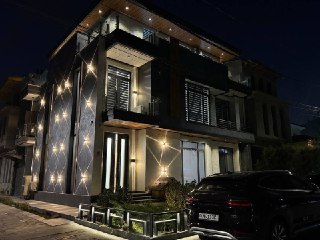 Продажа под офис рядом с Джуманжи 550м2 евро под комерцию