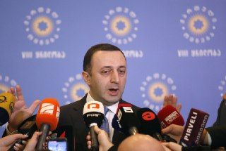 Бывший грузинский премьер Ираклий Гарибашвили сознался спецслужбам в коррупции на допросеОб этом сообщили в Службе госбезопасности (СГБ) республики. В ведомстве подчеркнули, что Гарибашвили полностью признал свою вину в получении незаконных доходов и стал 