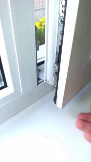 Ограничитель для окон из обычного канцелярского зажима Дизайн и ремонт Please open Telegram to view this post VIEW IN TELEGRAM - изображение 1 - telegram, view, ограничитель