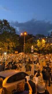 В Украине вечером вновь прошли акции против отставки Михаила Федорова с поста министра обороны, передает «Суспільне».Акции прошли, в частности, в Киеве, Львове, Луцке, Одессе, Черкассах, Полтаве, Харькове, Ивано-Франковске и Днепре.