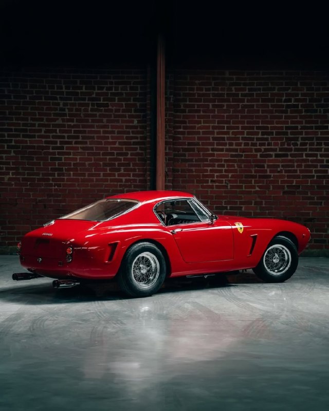 Ferrari 250 GT SWB Berlinetta 1962 года выпуска — один из самых важных и коллекционных автомобилей к 2