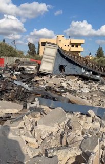 Israeli forces demolish vehicle repair garage in northern West Bank