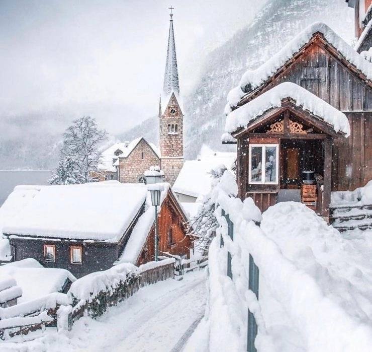 Самое красивое зимнее украшение это конечно же, снег! Он превращает природу, любой город и дом в сказочное и волшебное пространство, погружая нас в... - изображение 6 - снег, дома, telegram