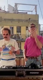 הצרפתים אחרי שהסינים העליבו את נפוליאון. כמובן, מצחיק לקרוא קריאות זועמות מחברינו בסין להגנת סין הנעלבת, כש…