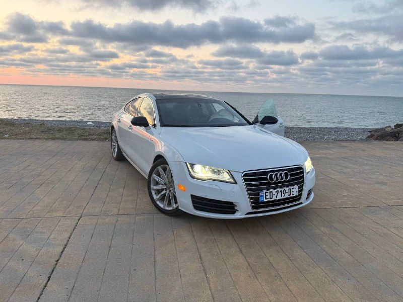 Продам Audi A7 C7