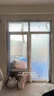 Замена балконного блока Как классическая деревянная дверь со стеклом меняет вид комнаты и делает пространство светлее. Дизайн и ремонт Please open ... - изображение 1 - telegram, view, замена