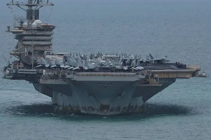 ایــــران نیــــوز | اخبار جنگ: 🚨ناو هواپیمابر آبراهام لینکلن پس از توقفی پنج‌روزه تایلند را ترک کرد🦁☀️ 𝗜𝗥𝗔𝗡 𝗡𝗘𝗪𝗦📡 @irannews1i