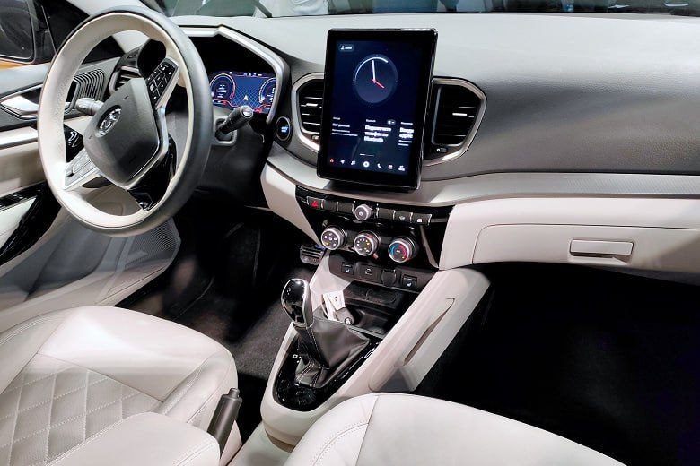 Стоимость топовой Lada Aura превысит 3 млн рублей"Растянутая Веста", к