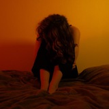 лера что-то пишет