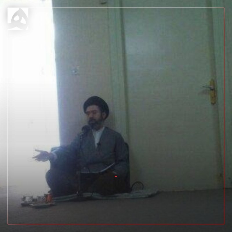 همشهری: 📷تصویری از ساده‌زیستی رهبر انقلاب در حال تدریس درس خارج فقه و اصول، قم - سال ۱۳۹۲@HamshahriNews