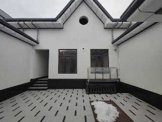 Продаётся коттедж в Янги-Хаятском районе ( Чорток махаля).