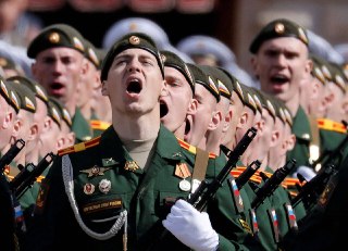 ⚡️ Минобороны запросило доступ к сведениям о доходах, кредитах, судимостях, имуществе, работе и медкарте призывников — и членов их семей. Военных заинтересовали и факты участия россиян в политических сообществахВоенкоматы получат доступ к данным о регистра