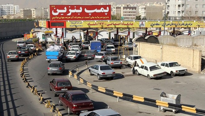 Iranjib | ایران جیب: ⛽️ اولین پاسخ به انتقادات بنزینی اسماعیل سقاب اصفهانی، معاون رئیسجمهور و رئیس سازمان بهینهسازی و مدیریت راهبردی انرژی،