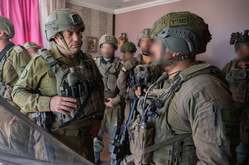 הרמטכ"ל בדרום לבנון: "אנחנו ערוכים לכל שינוי במצב ומוכנים למגוון רחב של תרחישים. בלבנון כבשנו שטחים ואנחנו…