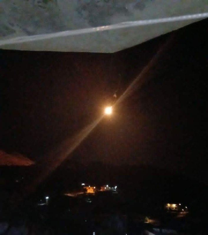 🏴פצצות פלורסנט מעל אזור אלאין בעיירה כפר שובא