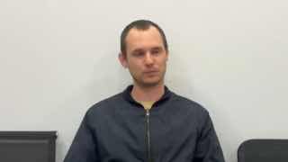 ⚡️Жителей Череповца заставили извиняться на камеру за съемку атаки дронов на промзонуИнформационное агентство «Череповец» опубликовало «покаянное» видео c участием двух мужчин, которых ранее задержали за съемку удара беспилотников: «Разместившие в сети Инт