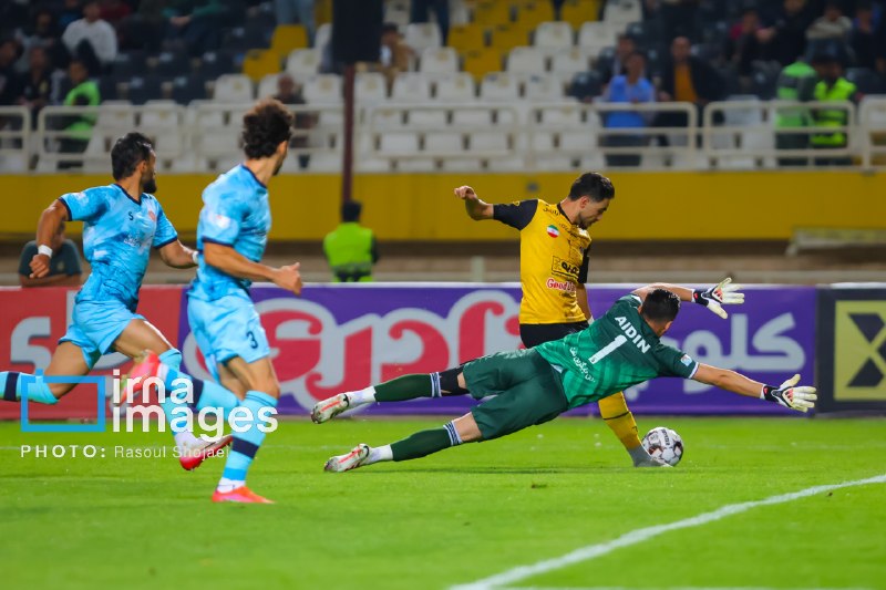 📸 דיווח וידאו על הפגישה בין צוותי משמרות המהפכה איספהאן ומס שחר בבאק