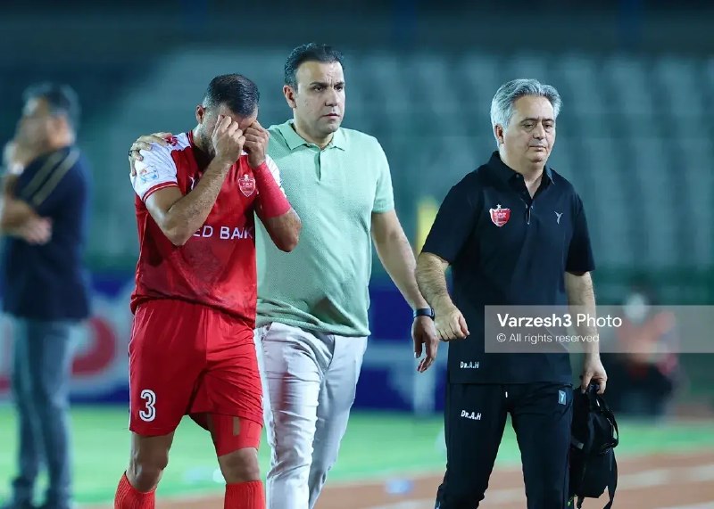 Varzesh90: ⚽ #ورزش90🔴 تلاش کادرپزشکی ادامه دارد؛/ آخرین وضعیت دو مصدوم پرسپولیس برای تراکتور🗞 کادر پزشکی پرسپولیس اعلام کرد که آ