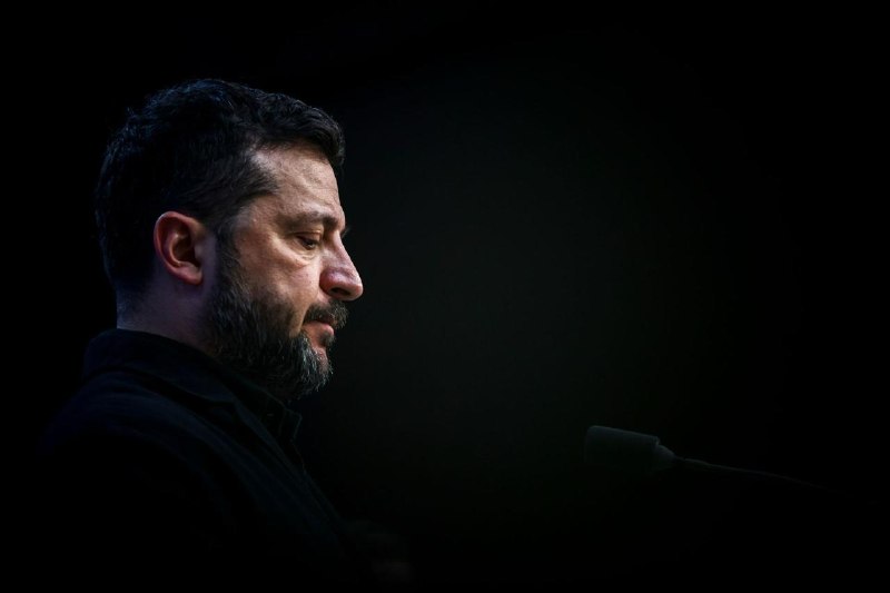 As Trump turns to Russia, Zelensky loses his temper.