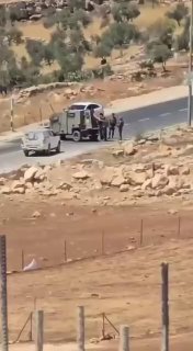 الاحتلال يعتقل محمود نعمان عنساوي من عبوين