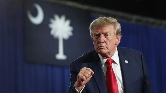 AbdiMedia I عبدی مدیا: 🔴 ترامپ به الجزیره:🔻 ایران با مردم خود بسیار بد رفتار میکند و تعداد زیادی از معترضان را میکشد.🆔 @AbdiMediaNet I #عبدی_