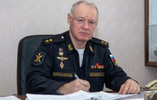 ⚡️В авиакатастрофе погиб командующий авиацией Северного флота генерал Александр ОтрощенкоГубернатор Мурманской области Андрей Чибис подтвердил гибель генерал-лейтенанта Александра Отрощенко при крушении самолета Ан-26 в Крыму 31 марта. Об этом он сообщил н