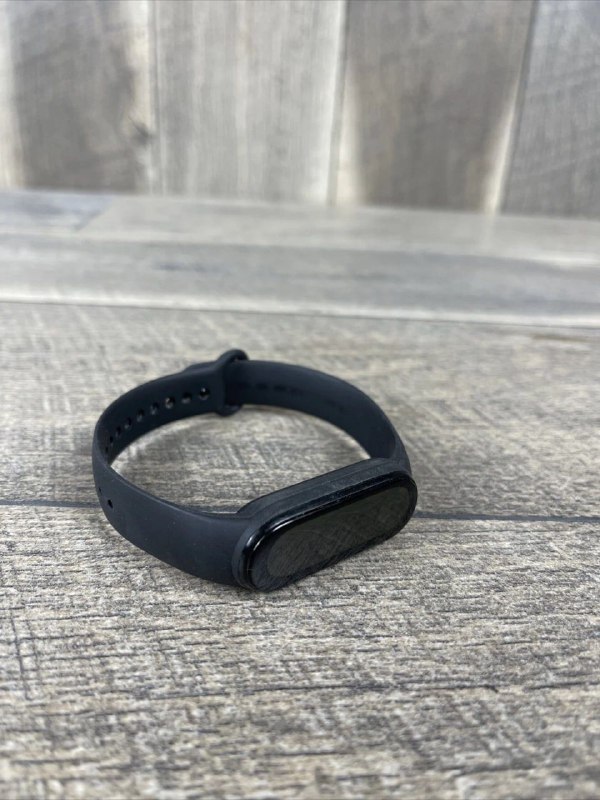 Часы Mi Band + шнур