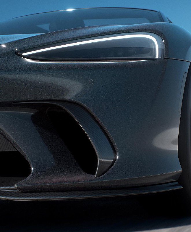 Новый McLaren GTS 8