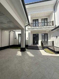 Новый Евро Люкс Дом Центр Луначарский 3,2 соток 400 м2 (НБ)