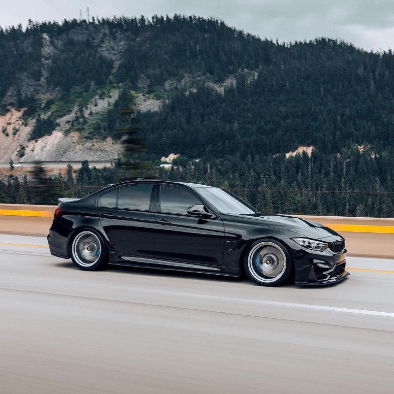 BMW M3 CS