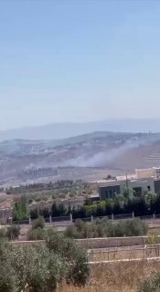 כוחות הכיבוש חדרו לפאתי המערביים של העיר מייס אל-ג'בל, דרומית ללבנון, תוך הפצצה ארטילרית שכוונתה לבית ובמקב…