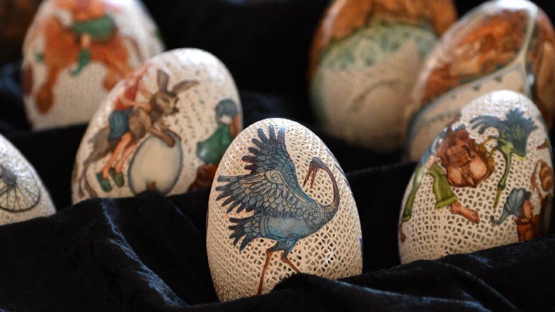 Egg-cellent craftmanshipEaster eggs painted by Tünde Csuhaj, Szekszárd, Hungary (© ATTILA KISBENEDEK/AFP/Getty Images)