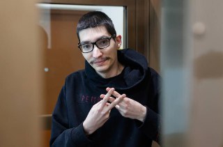 Акционист Павел Крисевич сообщил, что уехал из России:«Это уникальное чувство эйфории, которое ты испытываешь покидая территорию диктатуры и несвободы, можно мало с чем сравнить. И надеюсь мы все это испытаем в будущем, в свободной России».В конце ноября К