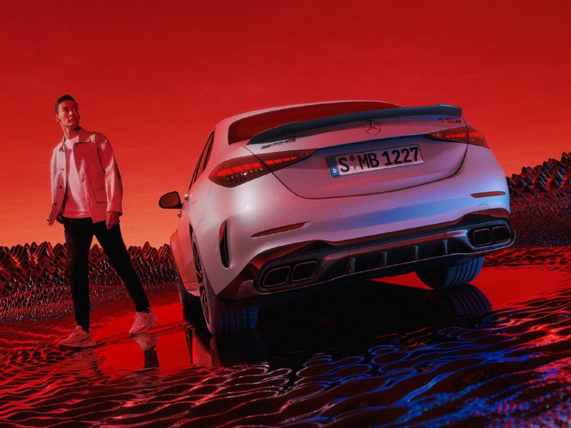 Россию завезли Mercedes C 63 AMG S E Performance — самый мощный 2.0-литровый турбомотор в истории бр 4
