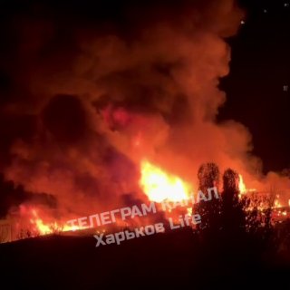 ערוצי ניטור האויב מדווחים על הרס מתקן הכוחות המזוינים של אוקראינה בחרקוב.