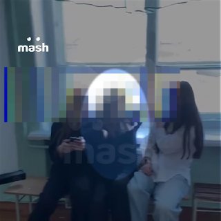 Мотивом для нападения на учителей в школе Канска стали травля в классе и непонимание со стороны педагогов, рассказала девочка на первом опросе.  Ученица не состояла на профилактическом учёте. Нареканий по поведению не было, к школьному психологу она не обр