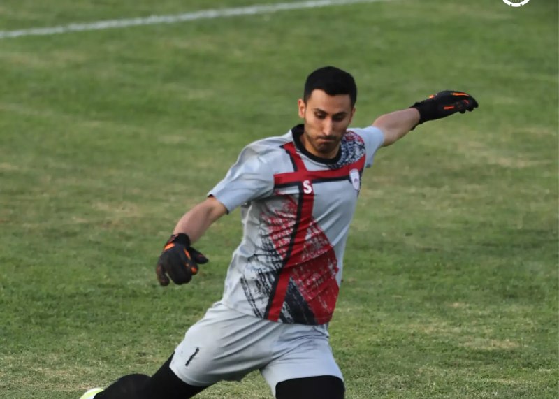 Varzesh90: ⚽ #ورزش90🔴 دروازهبانی که تیم هفته را رزرو کرد!🗞 حجت صدقی در دومین هفته متوالی یکی از بهترین بازیکنان چادرملو اردکان