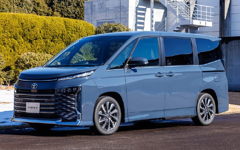 Toyota отзывает 1,28 млн автомобилейОтзыв касается 42 моделей, произведённых с с
