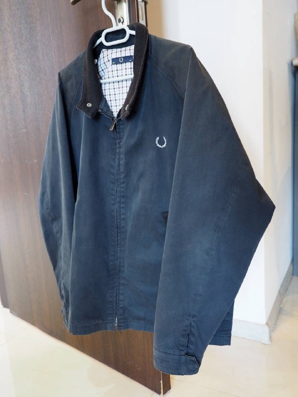 1. Харрингтон Fred Perry, состояние хорошее, размер М-L, цена 200 GEL — фото 1