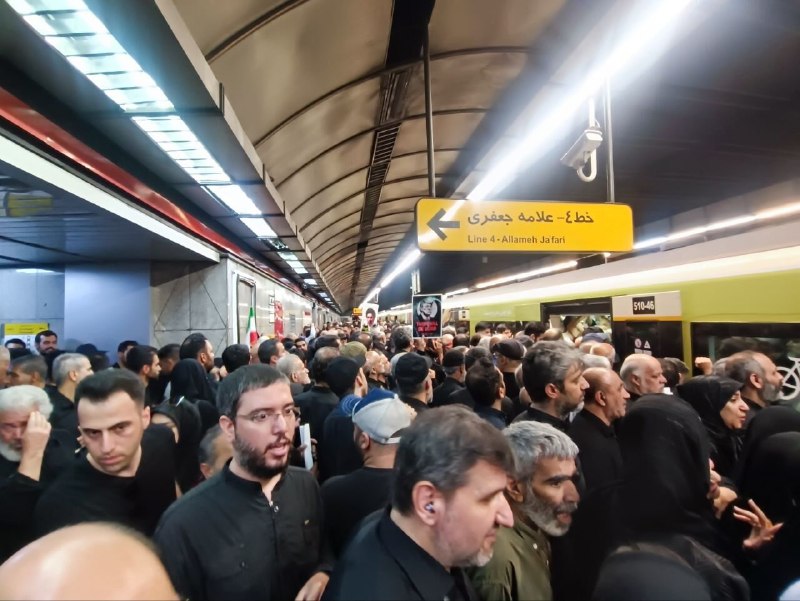 خبرگزاری ایرنا: خدمات مترو در مراسم چهلم رهبر شهید/ احداث پارکینگ- پناهگاه در منطقه ۱۰🔹 آمادگی شرکت بهره برداری مترو تهران و حومه در مرا