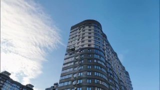 Во время атаки дронов ВСУ на Краснодар в городе не работала сирена, пожаловались жителиГорожане рассказали «Осторожно, новости», что при атаке не работали сирены и в Краснодаре «была тишина».О том, что в городе начнет работать система оповещения, в середин