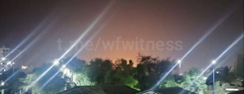 התמונה שכאילו מציגה פיצוצים בנמל התעופה אהוואז.