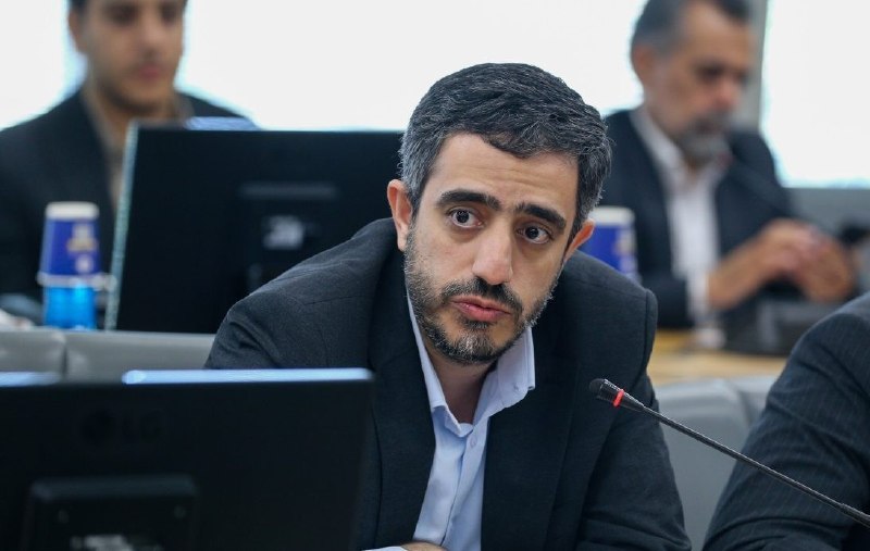 Asretebar: ۱.۵ میلیارد دلار ارز صادراتی در ۶ ماه به چرخه اقتصادی بازگشت👉🏼 حسین تاجیک، مدیر اداره تخصیص ارز بانک مرکزی با اشاره به ف