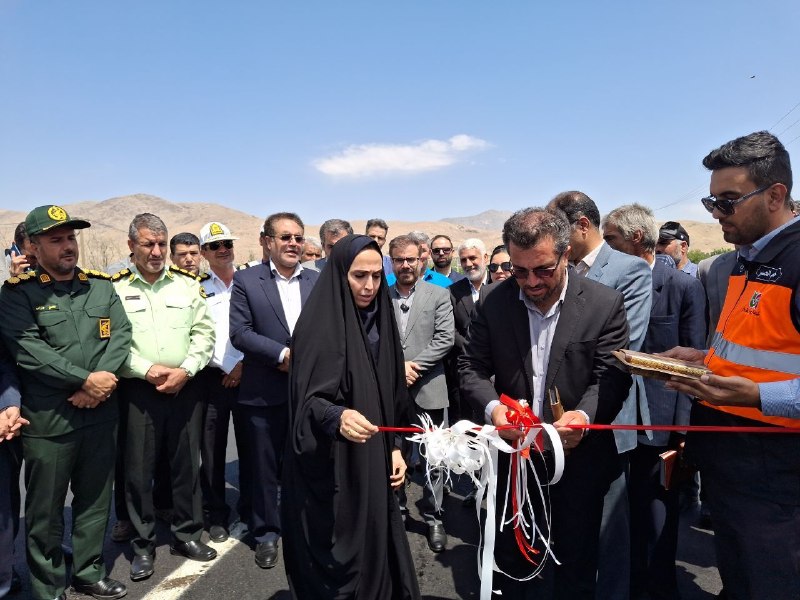 اخبار شهرستان صحنه: بهرهبرداری از تقاطع غیرهمسطح درکه صحنه به مناسبت هفته دولتآیین بهرهبرداری از پروژههای عمرانی اداره راهداری و حملونقل