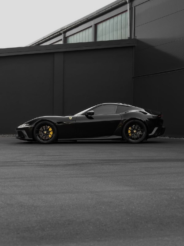 Ferrari 12Cilindri
