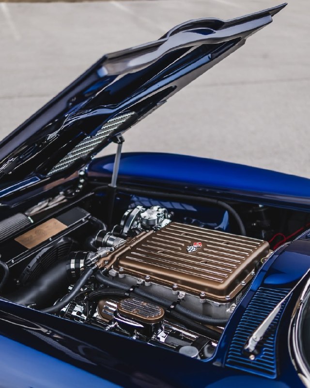 Corvette Split Window 1963 года 8