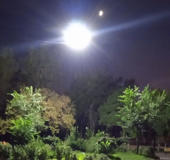 کانال اخبار استان زنجان: 🔻روشنایی به پارک رجایی بازگشت 🔴 خبرگزاری موجرسا با پیگیری مشکل نبود روشنایی در پارک رجایی زنجان باعث حل شدن مشکل روشنای