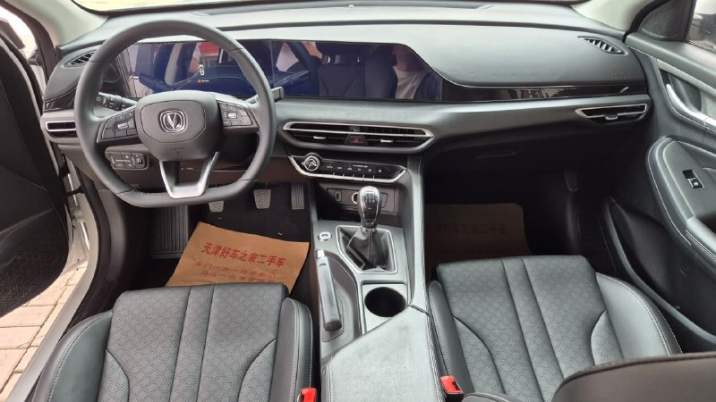 Volkswagen T-Cross 2023 фото 2