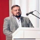 Денис Комаров