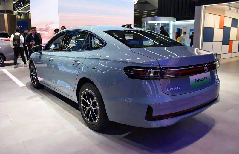 Volkswagen Passat получил гибридную версию ePro 2